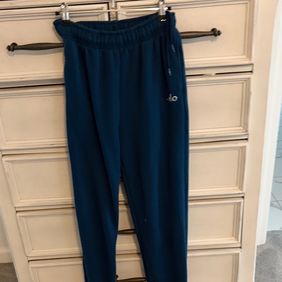 ALO Yoga Blue Jacket- selling as a set. - Picture 6 of 7